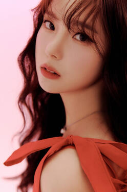 YUJIN